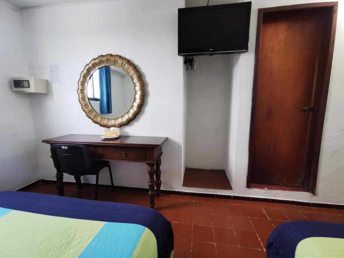 Hotel Doralba Inn Mérida Kültér fotó