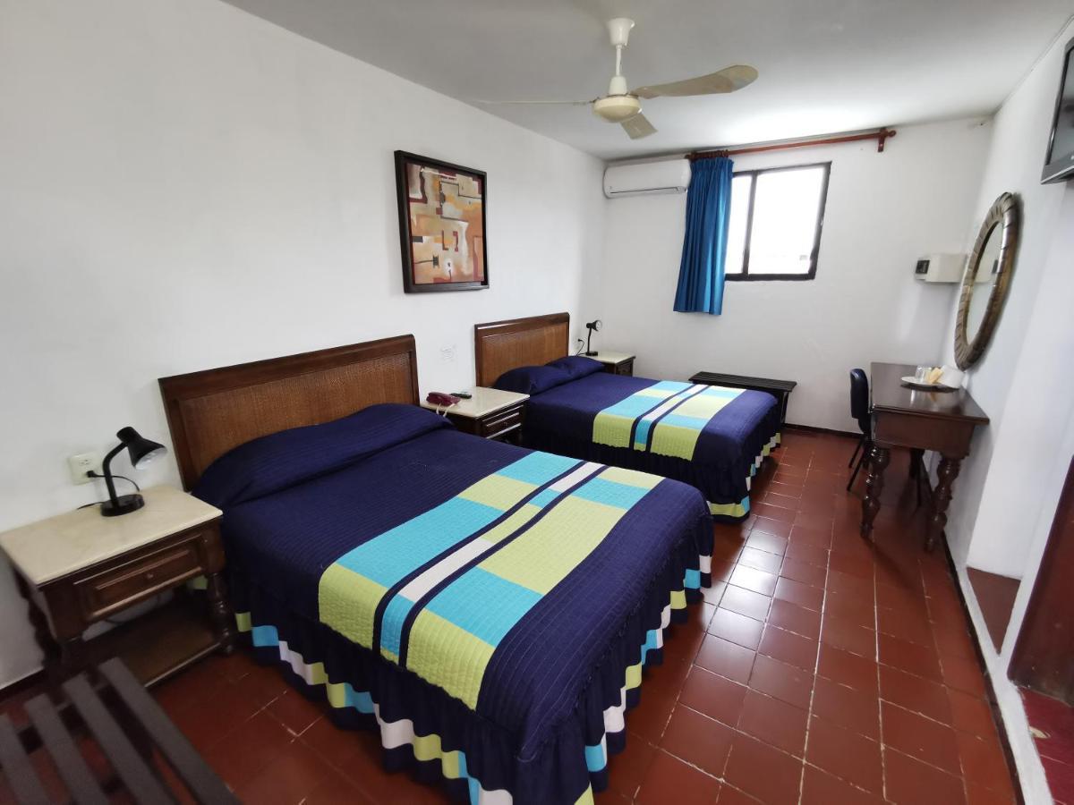 Hotel Doralba Inn Mérida Kültér fotó