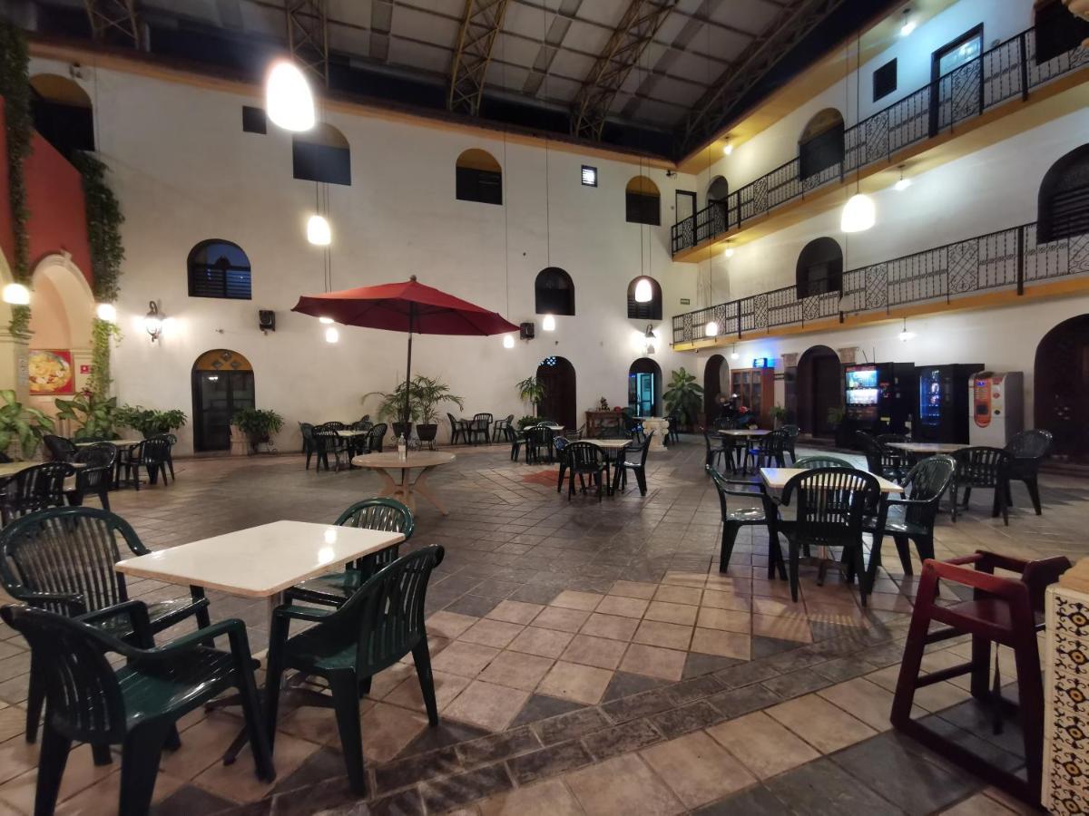 Hotel Doralba Inn Mérida Kültér fotó