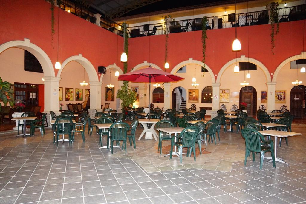 Hotel Doralba Inn Mérida Kültér fotó