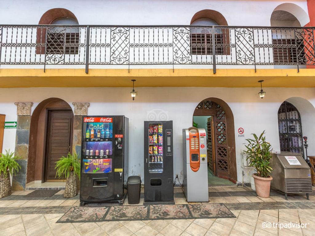 Hotel Doralba Inn Mérida Kültér fotó