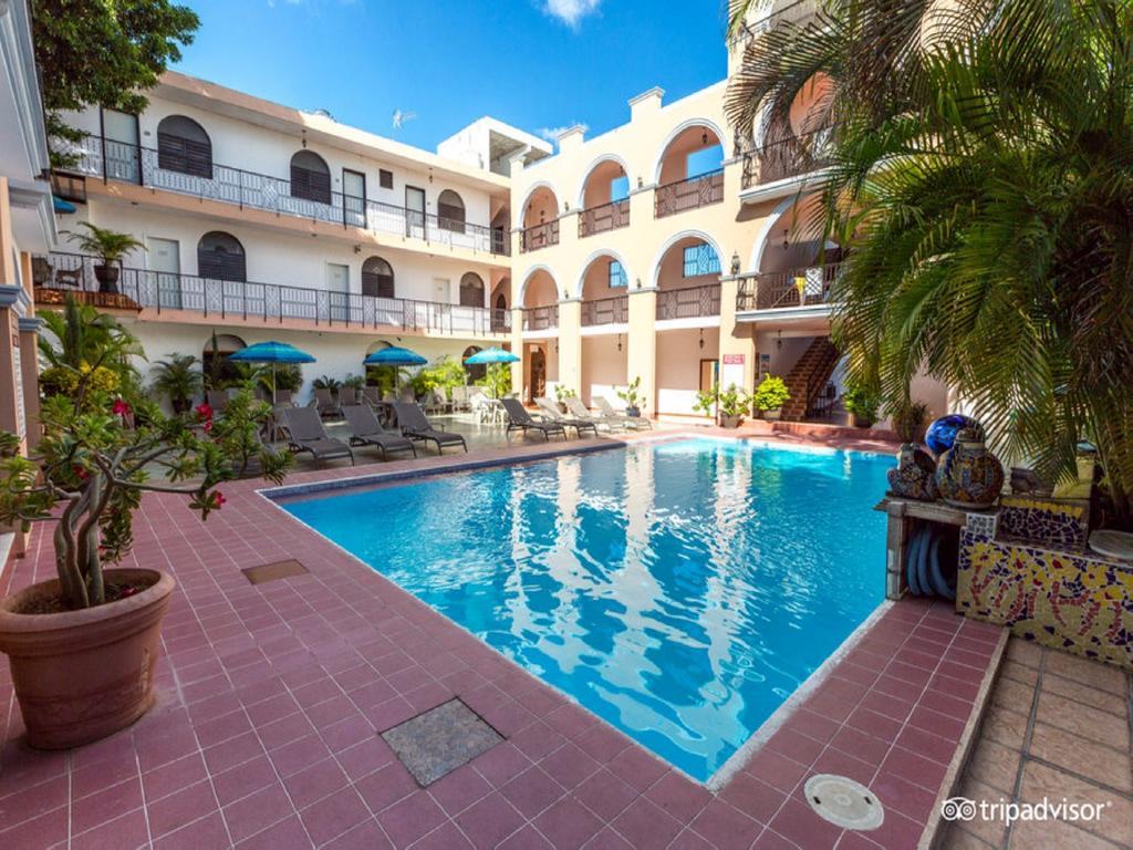 Hotel Doralba Inn Mérida Kültér fotó